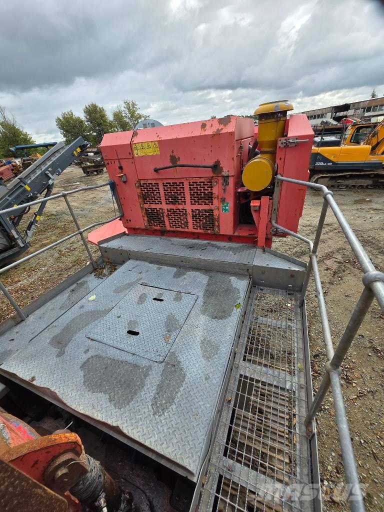 Finlay C 1540 Mobile crushers
