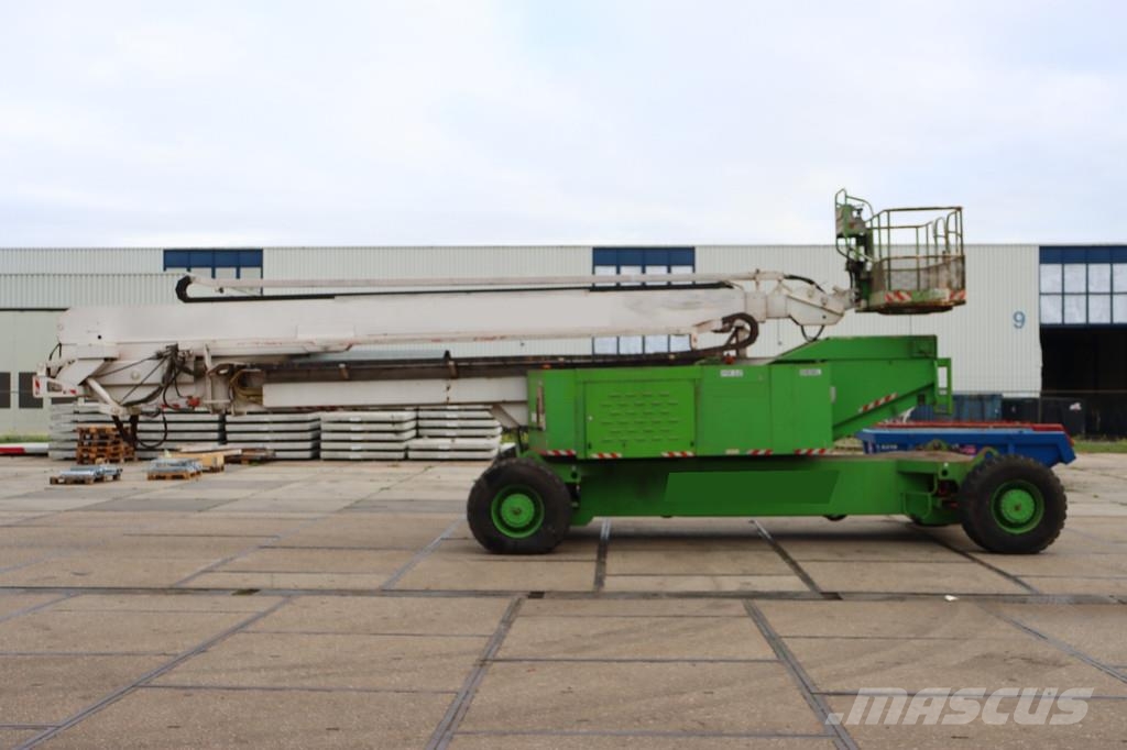 JLG 150 HAX Съчленени стрелови подемници