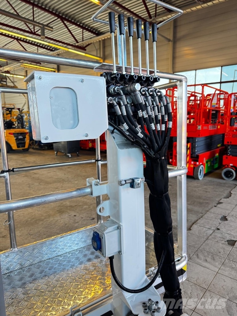EasyLift R 160 Bensa/ sähkökäytöinen DEMO Zglobne podizne platforme