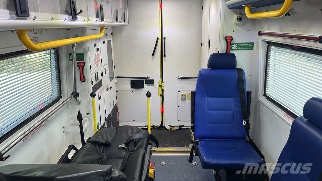 Fiat Ducato A&E Fiat Ducato A&E Vehicle with Stryker Pr سيارات إسعاف
