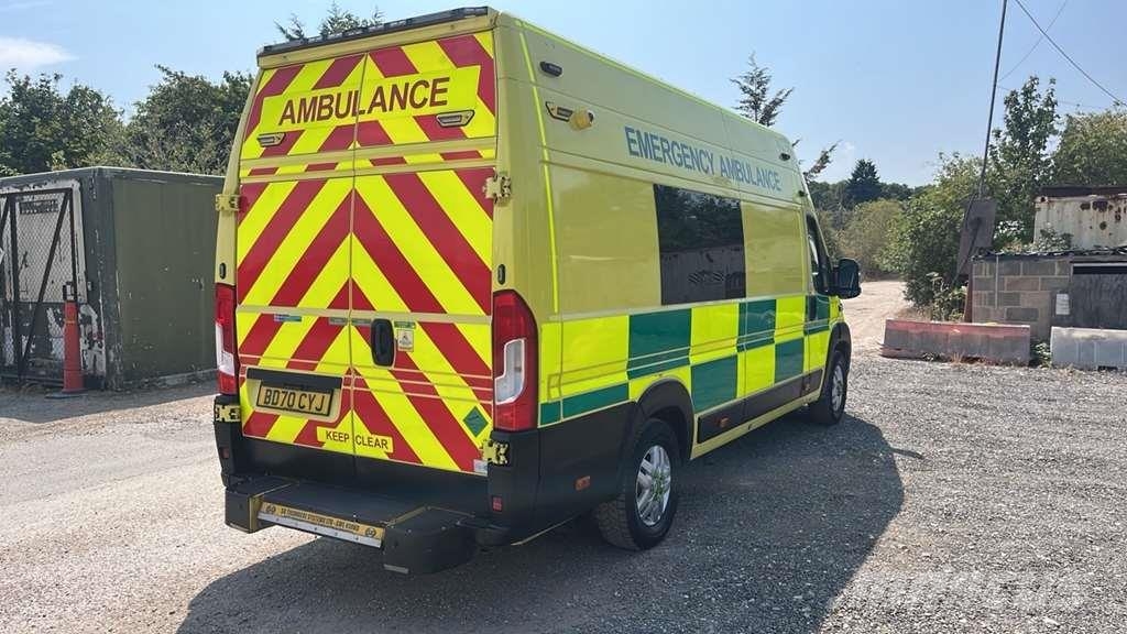 Fiat Ducato A&E Fiat Ducato A&E Vehicle with Stryker Pr سيارات إسعاف