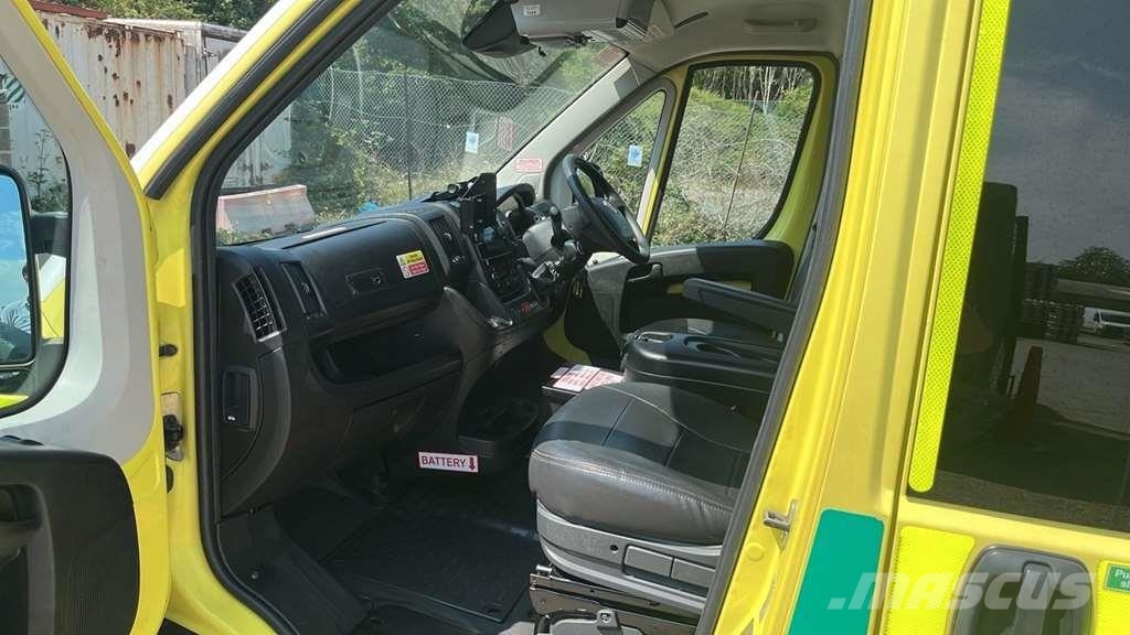 Fiat Ducato A&E Fiat Ducato A&E Vehicle with Stryker Pr سيارات إسعاف