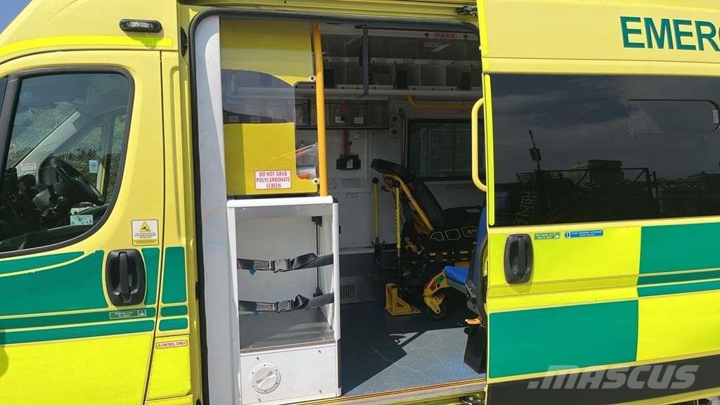 Fiat Ducato A&E Fiat Ducato A&E Vehicle with Stryker Pr سيارات إسعاف