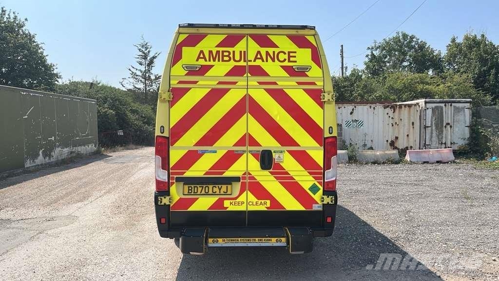 Fiat Ducato A&E Fiat Ducato A&E Vehicle with Stryker Pr سيارات إسعاف