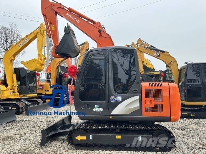 Hitachi 60 小型挖土機/掘鑿機<7t(小型挖掘機)