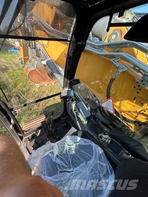 Liebherr R 938 Litronic Escavatori cingolati