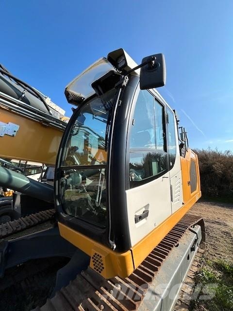 Liebherr R 938 Litronic Escavatori cingolati