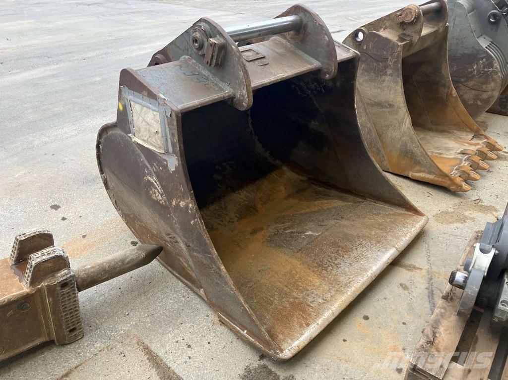 Liebherr R 938 Litronic Escavatori cingolati