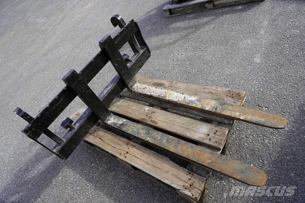 GAFFELSET 1200MM MEK. 2,5T - EURO FÄSTE Frontalinių krautuvų priedai