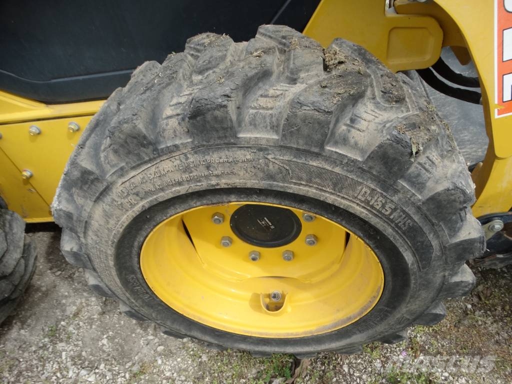 Komatsu SK 820-8E0 Hjullastare