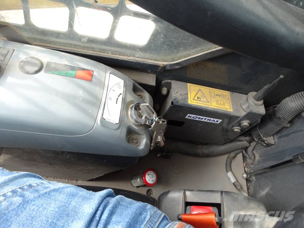 Komatsu SK 820-8E0 Hjullastare
