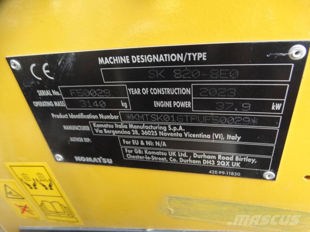 Komatsu SK 820-8E0 Hjullastare