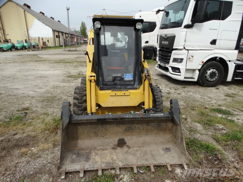 Komatsu SK 820-8E0 Hjullastare
