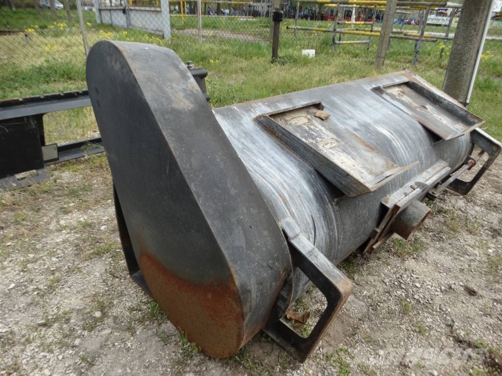 Komatsu SK 820-8E0 Hjullastare