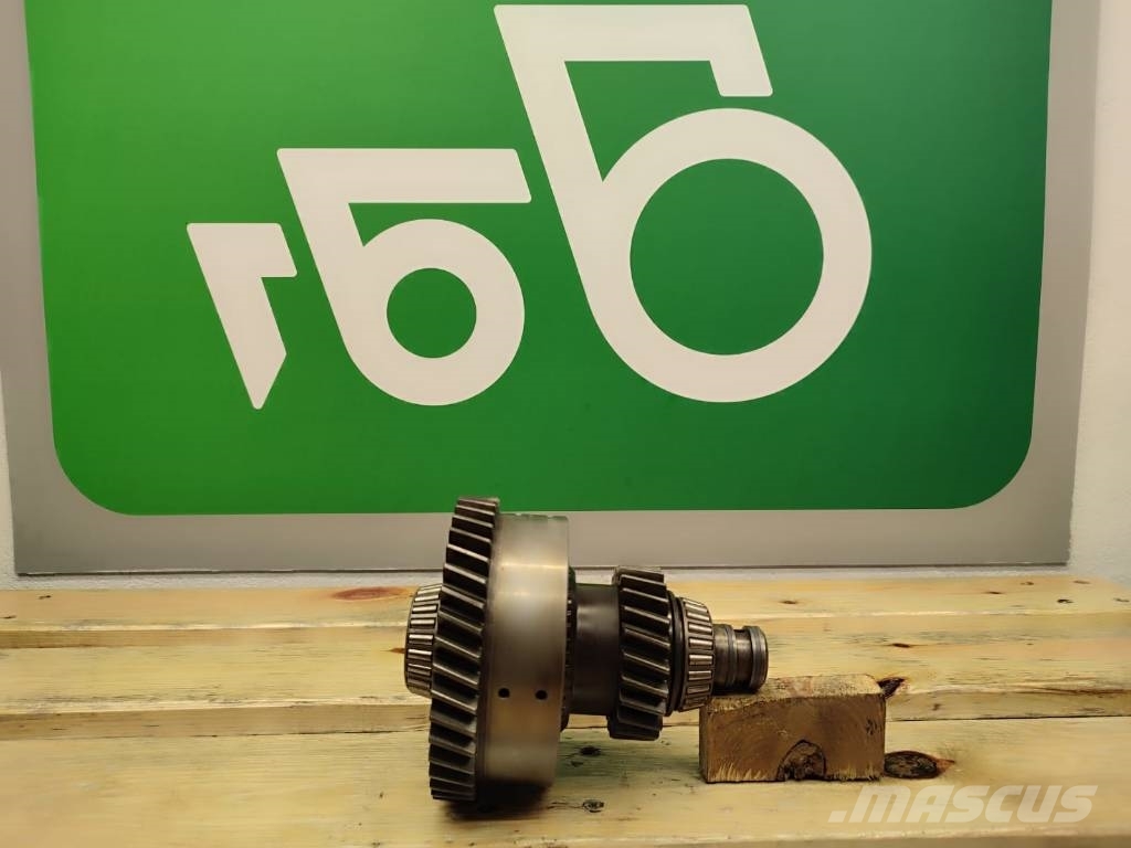 John Deere JOHN DEERE 3200 gearbox basket 8E5707 Getriebe
