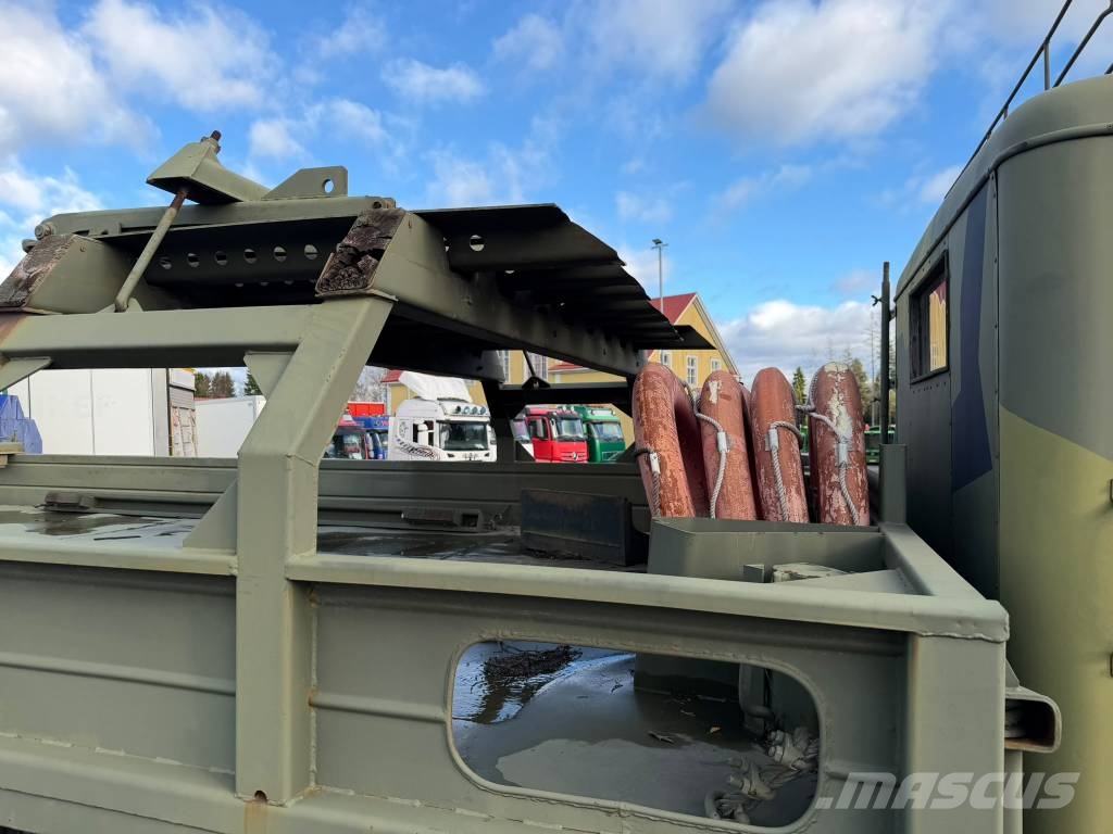 Kraz 255 B Tovornjaki za prevoz avtomobilov z vitlom