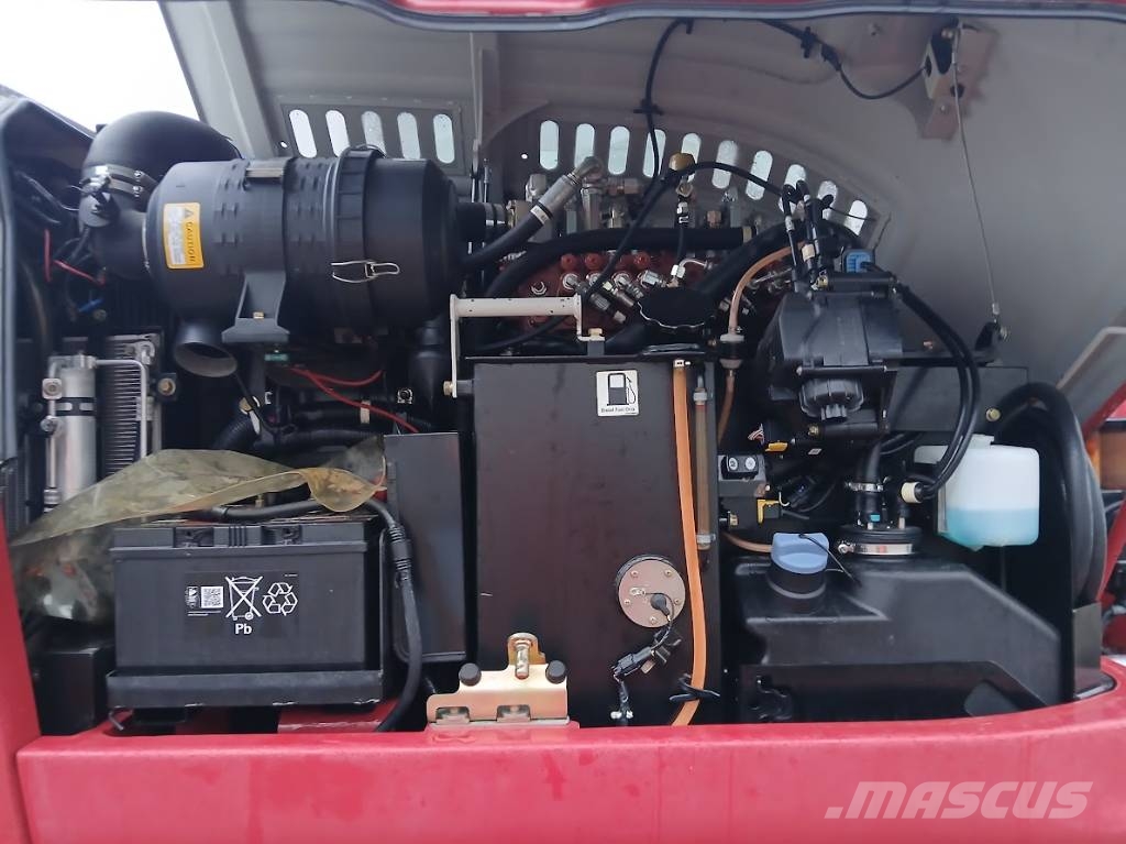 Takeuchi TB 295 W 휠 굴삭기