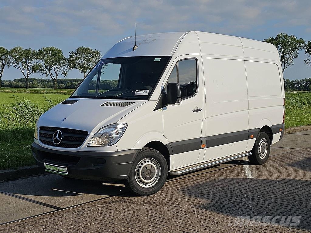 Mercedes-Benz Sprinter 313 ac cruisecontrol شاحنة مقفلة
