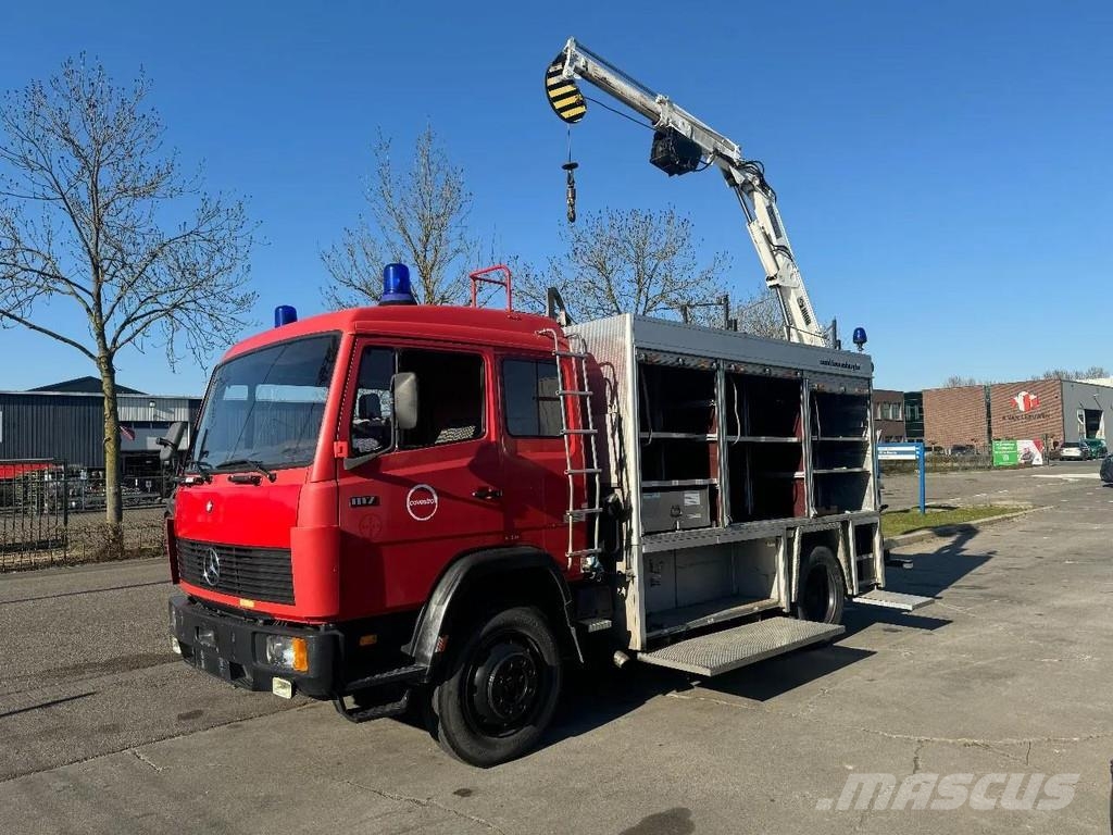 Mercedes-Benz 1117 4X2 FIRE TRUCK HIAB 050A ONLY 105787 KM Πυροσβεστικά οχήματα