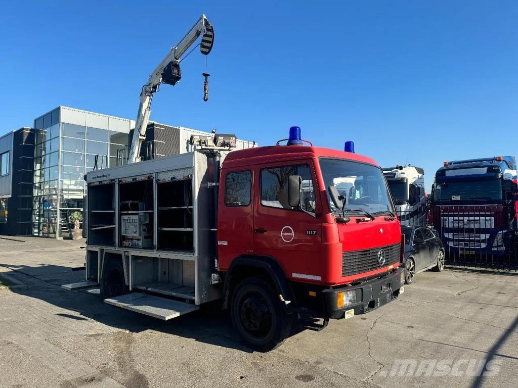 Mercedes-Benz 1117 4X2 FIRE TRUCK HIAB 050A ONLY 105787 KM Πυροσβεστικά οχήματα