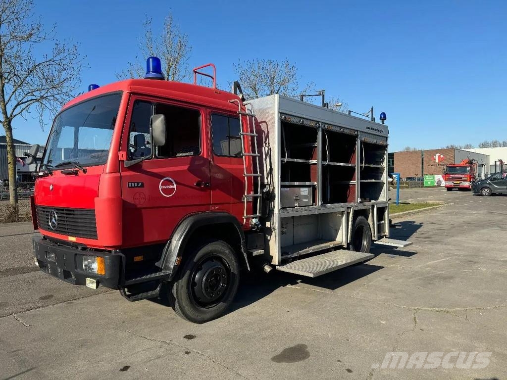 Mercedes-Benz 1117 4X2 FIRE TRUCK HIAB 050A ONLY 105787 KM Πυροσβεστικά οχήματα