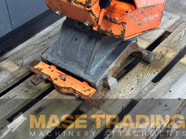 Demarec TR-07 | Tiltrotator | CW10 | 200KG | 4 - 7 Ton موصلات سريعة