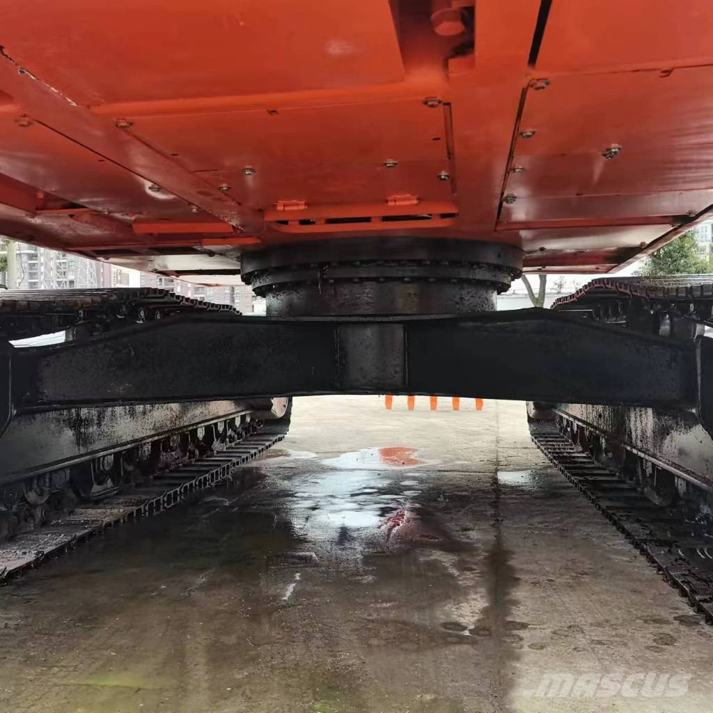 Doosan DX 225 LC Beltegraver