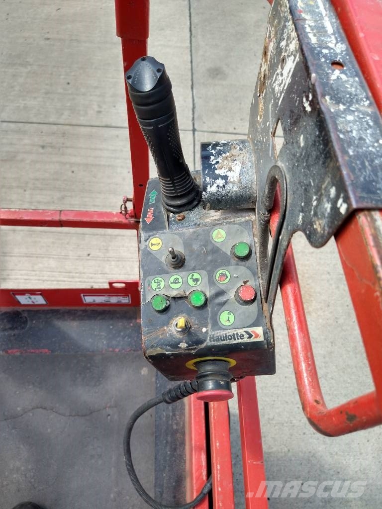 Haulotte Compact 14 (246) Scheren-Arbeitsbühnen