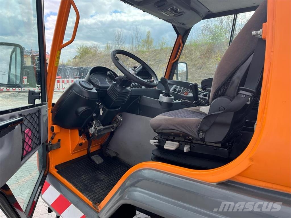 Lindner Unitrac 102 EP Vielzweckmaschine Kippfahrzeuge