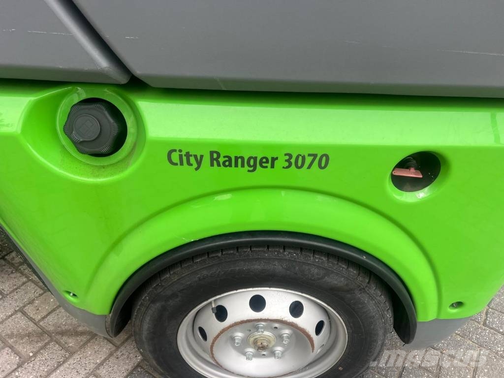 Egholm City Ranger 3070 Cestni pometači