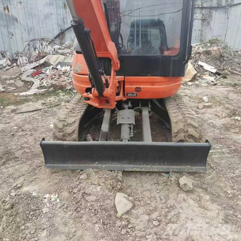 Kubota U 20 Minigravere <7t