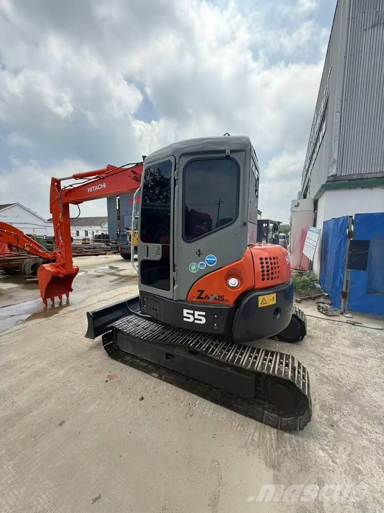 Hitachi Zaxis 55 U Minigrävare < 7t
