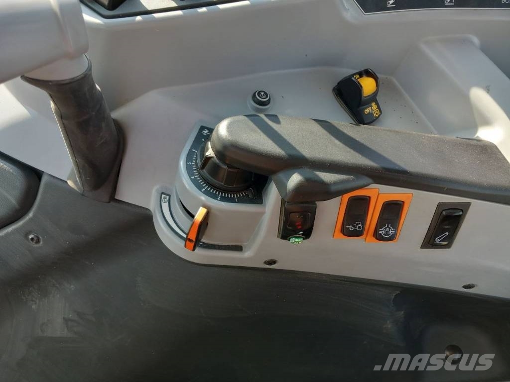 Valtra A 104 Tractores