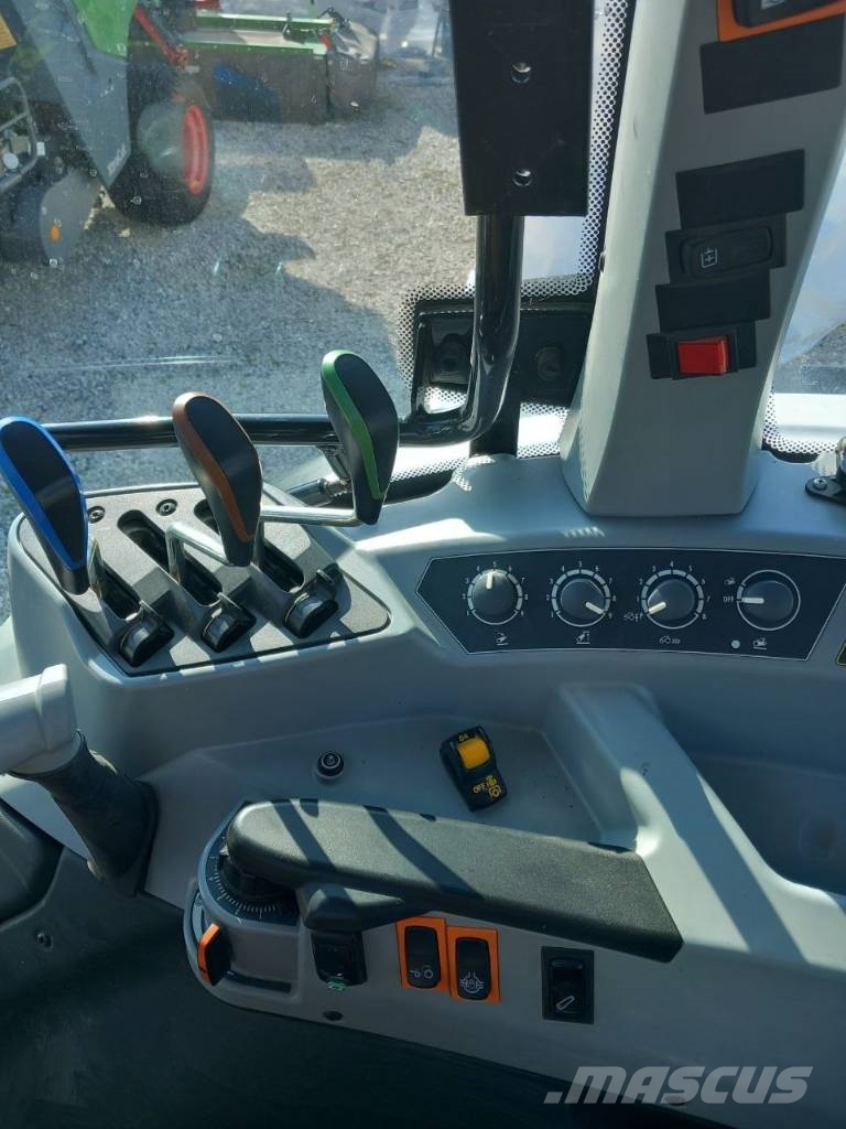 Valtra A 104 Tractores