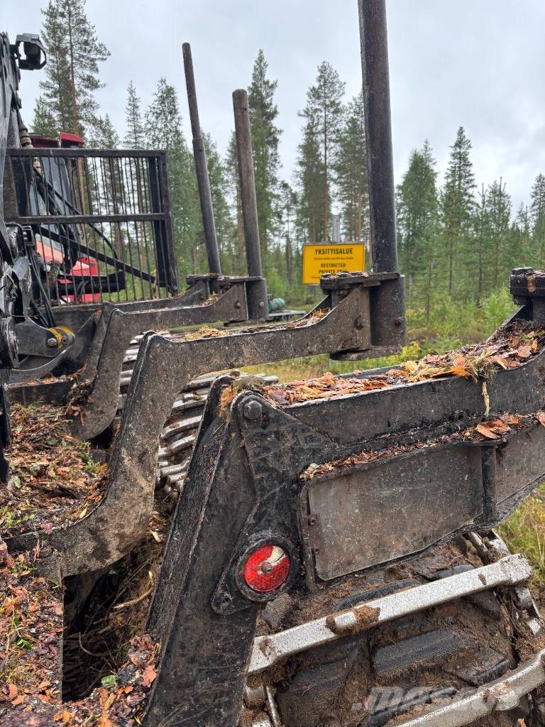 Valmet 840.3 Forvarderi