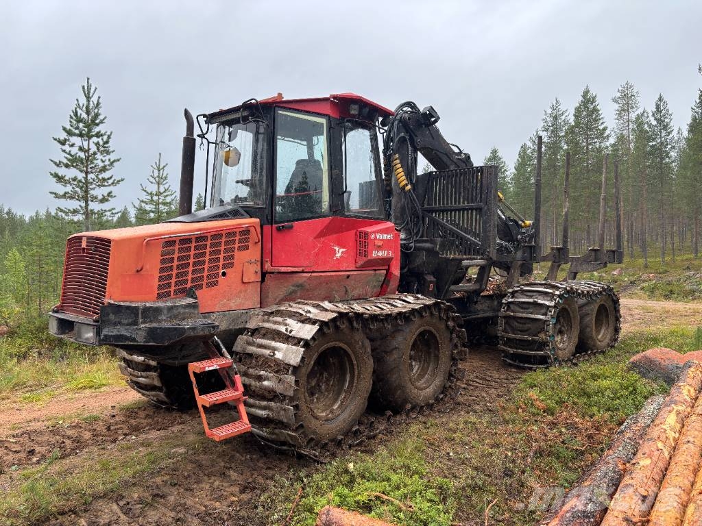 Valmet 840.3 Forvarderi