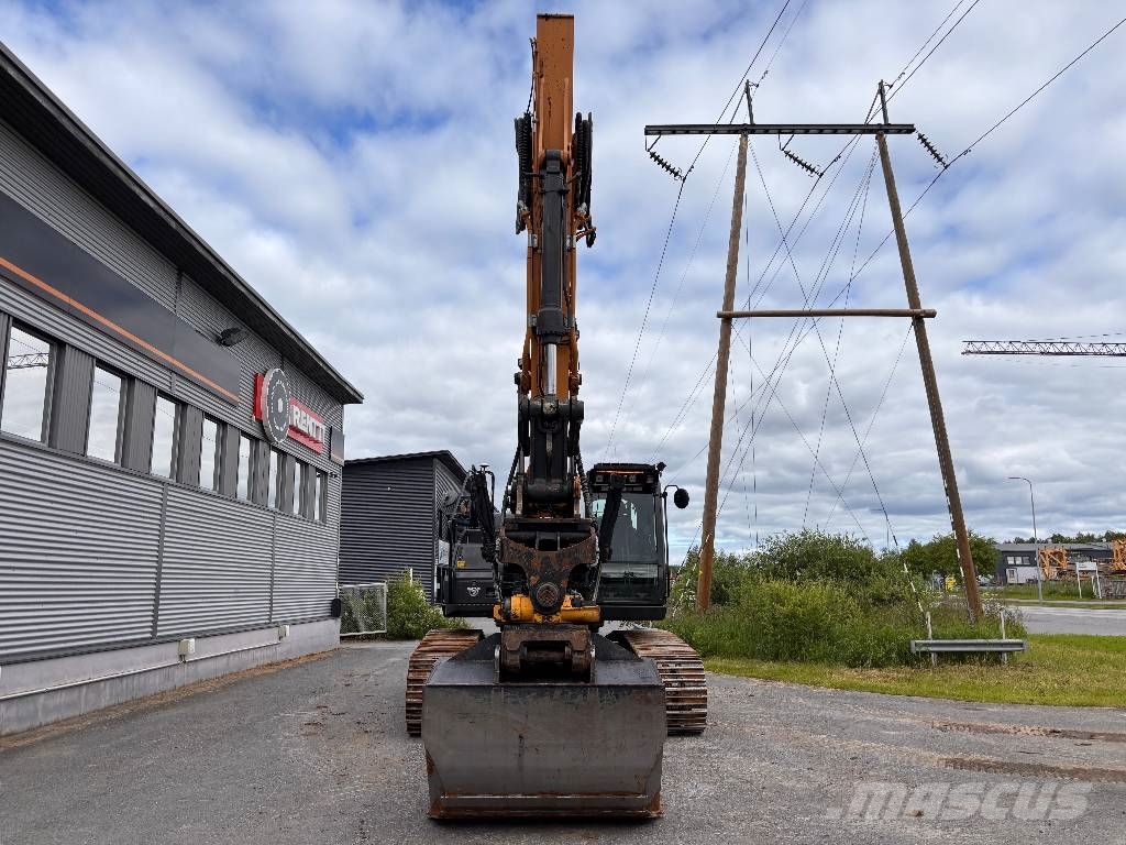 CASE CX 300 D LC Raupenbagger