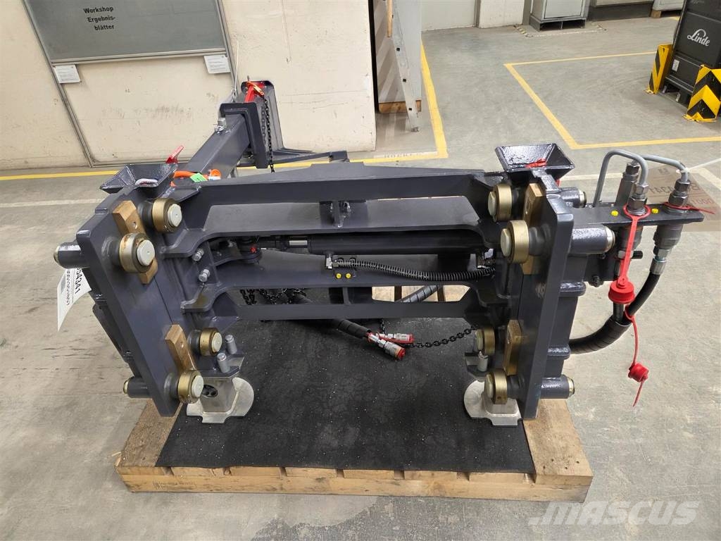 Bauer Schneckenbohrerputzer für Mastbreite 900mm Zware boorinstallaties