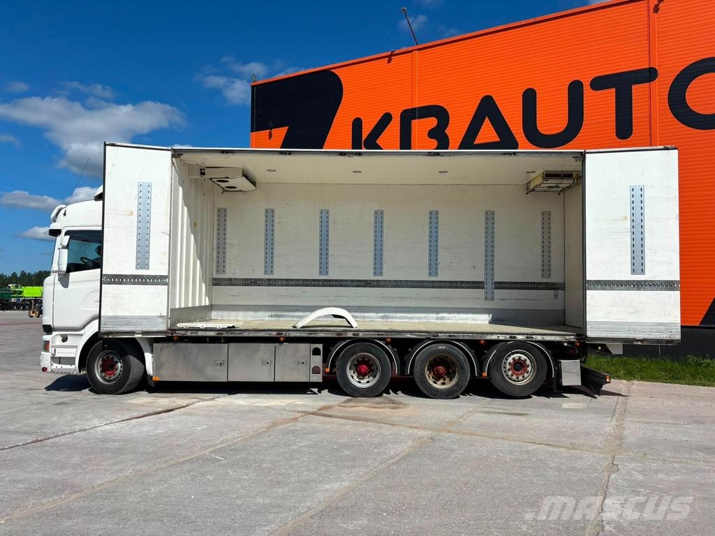 Scania R 730 8x4*4 CARRIER SUPRA / BOX L=7637 mm / RETARD Temperature controlled trucks