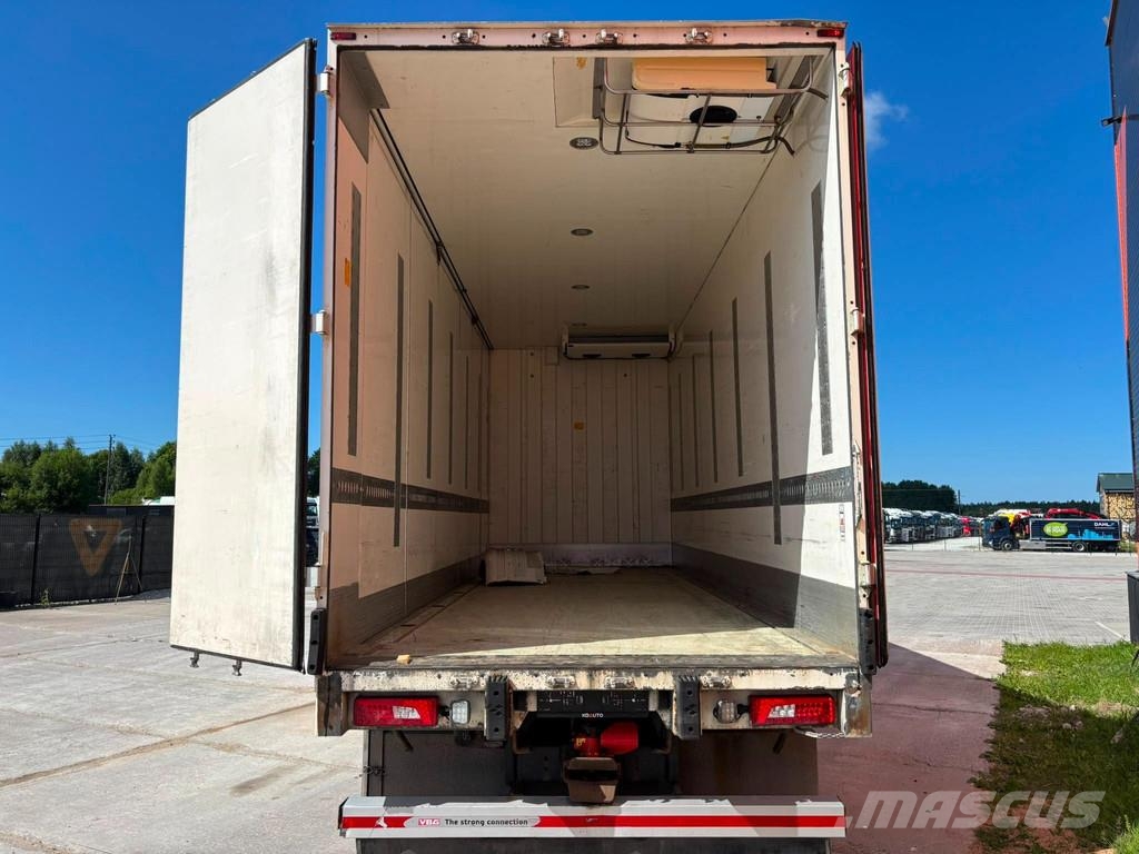 Scania R 730 8x4*4 CARRIER SUPRA / BOX L=7637 mm / RETARD Temperature controlled trucks