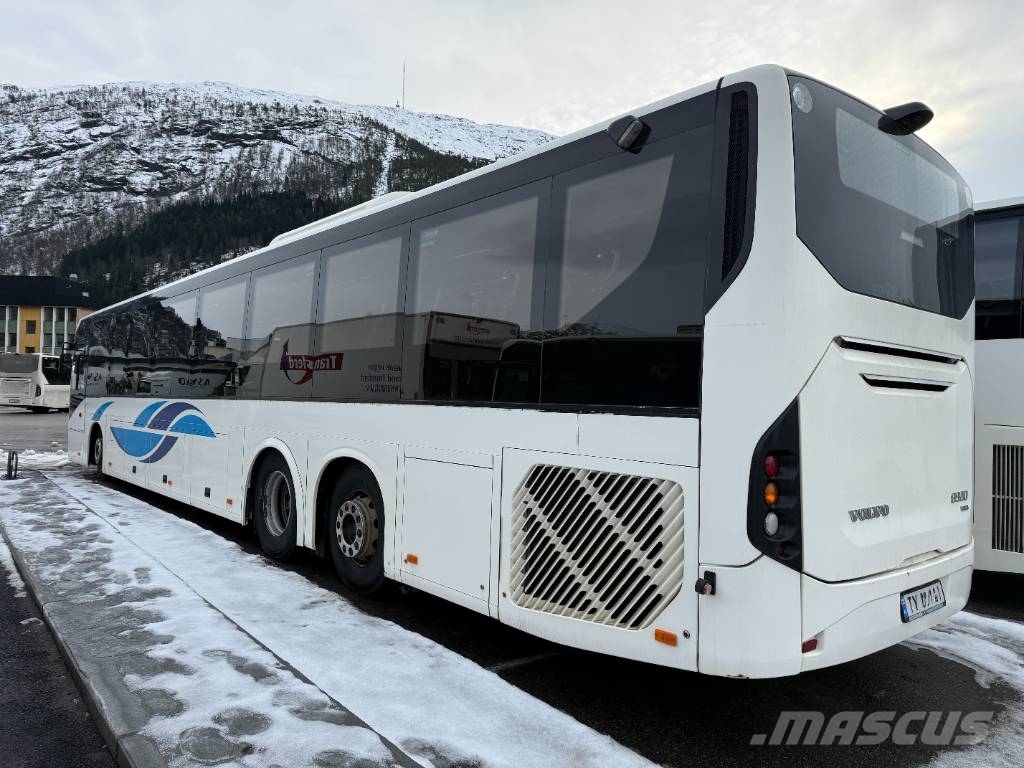 Volvo 8900. 3 Units! Autobus interurbani
