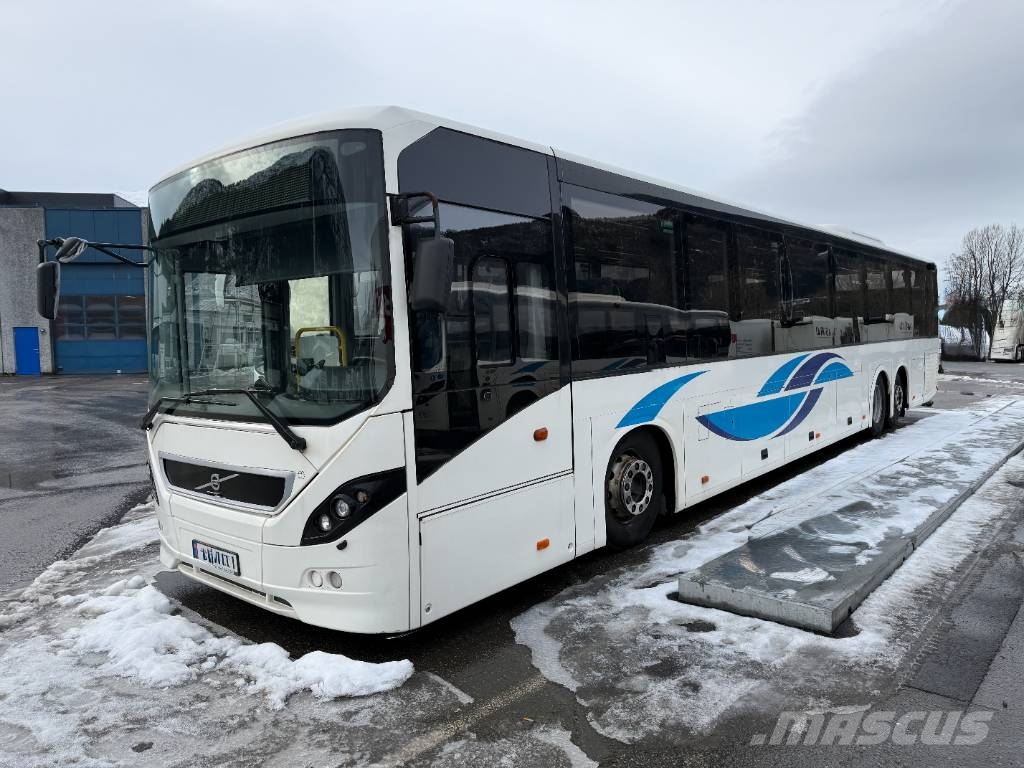Volvo 8900. 3 Units! Autobus interurbani