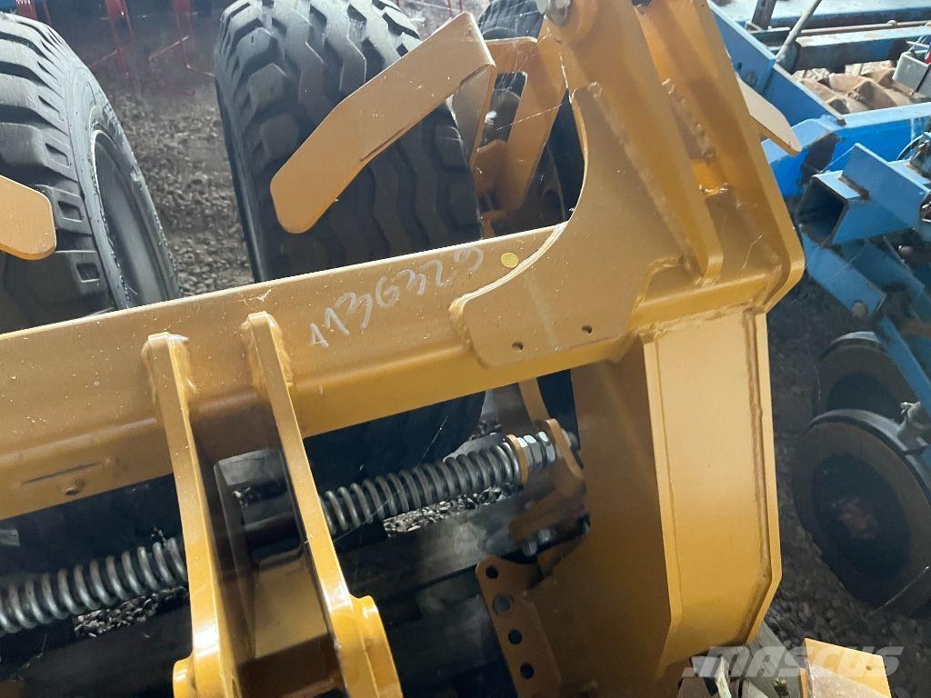Alpego TASSE A PNEUS Zware boorinstallaties