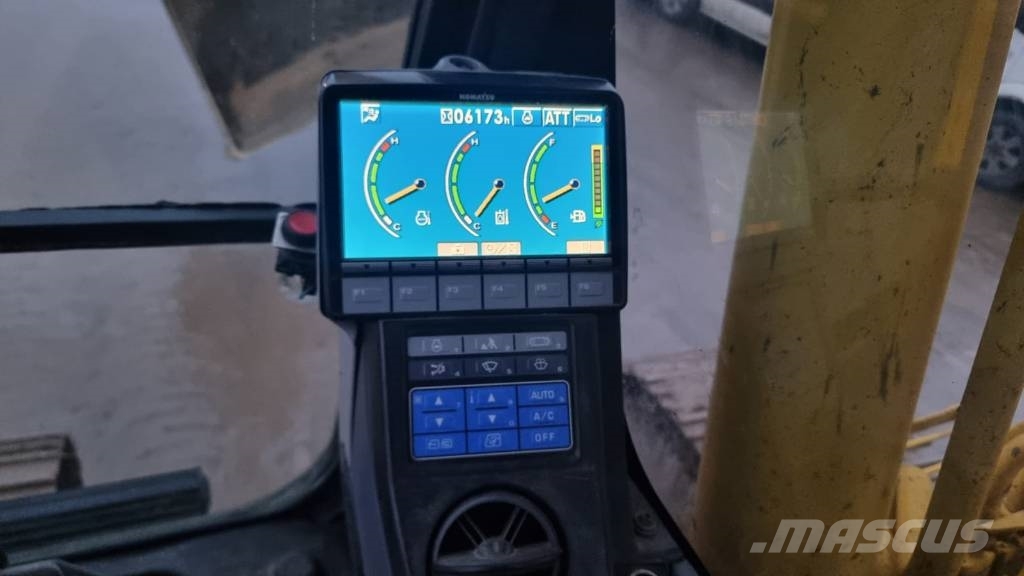 Komatsu PC 210-8 Верижен екскаватор