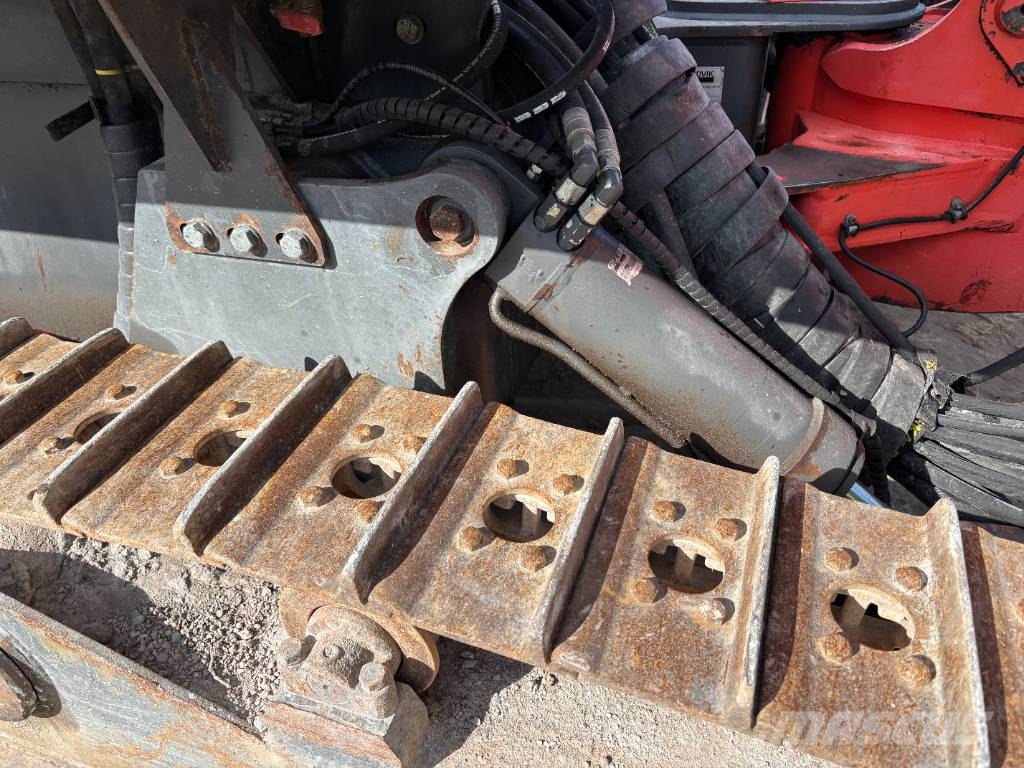 Sandvik Dino DC 400 Ri 도로 굴착기