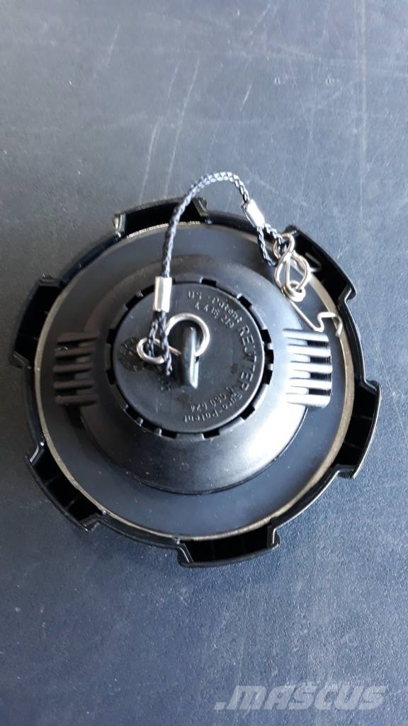 Volvo FUEL CAP 22335630 底盘和悬架