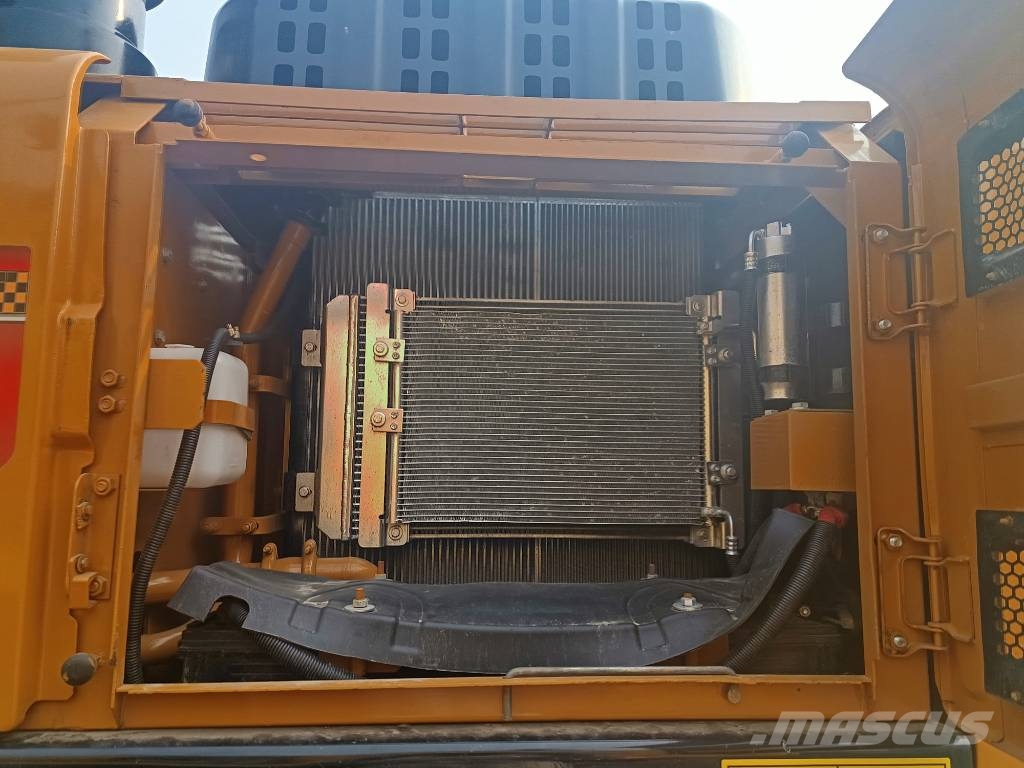 Sany SY 215H 履带挖掘机