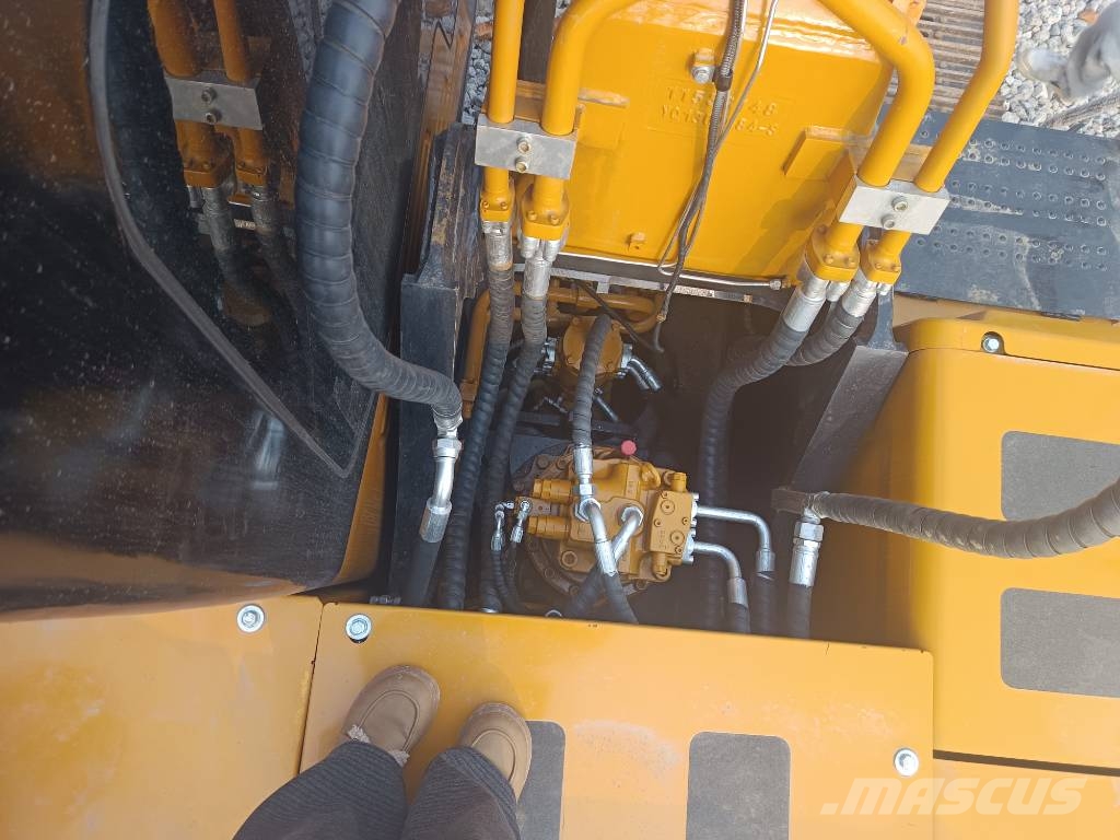 Sany SY 215H 履带挖掘机
