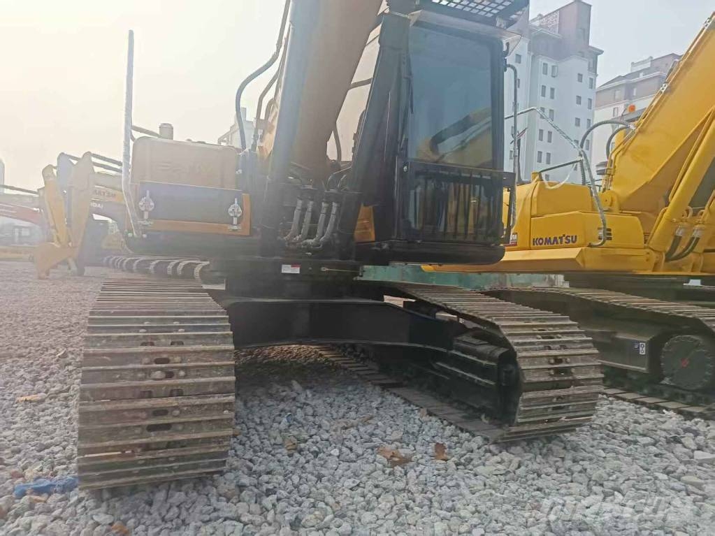 Sany SY 215H 履带挖掘机