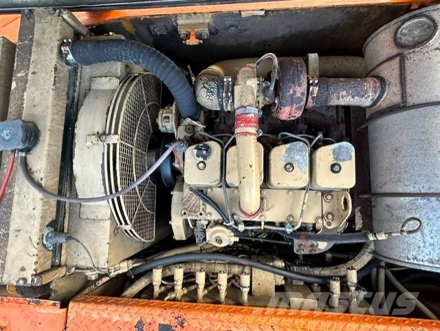 Fiat-Hitachi FH 130 W-3 Ekskavatori uz riteņiem